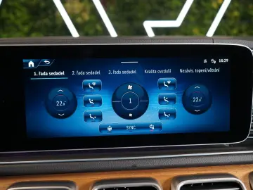 MERCEDES-BENZ GLS 580 4M AMG MEDIA AUXHEAT MASSAGE