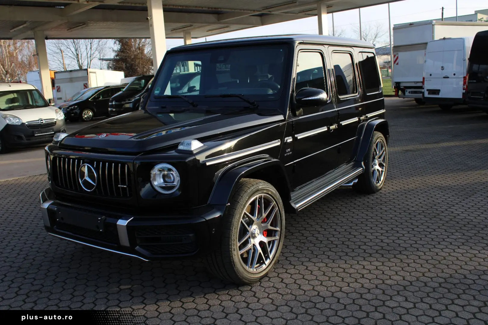 MERCEDES-BENZ G 63 AMG  SUPERIOR CARBON  3xTV