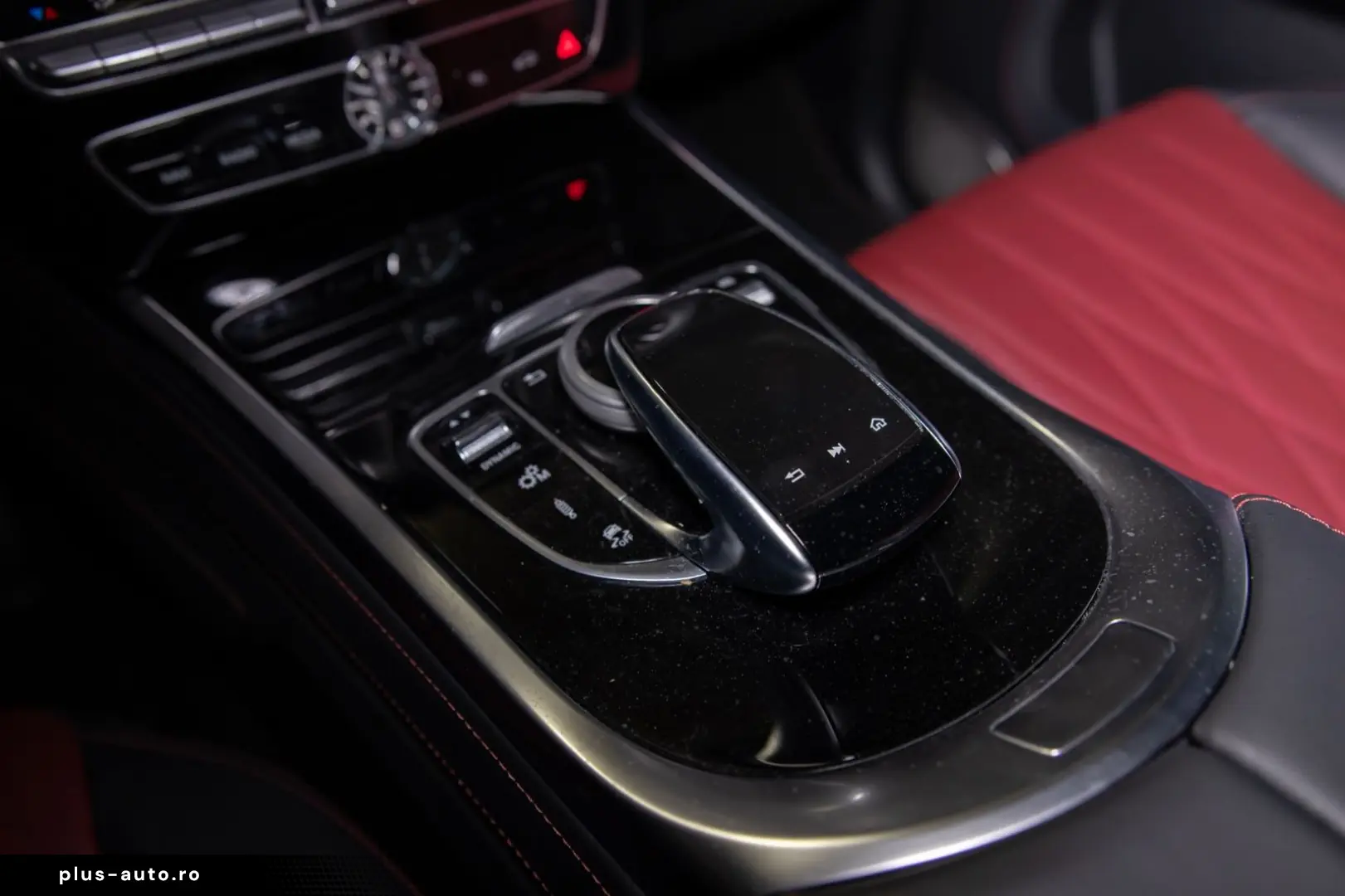 MERCEDES-BENZ G 63 AMG Superior Night II Fond Ent