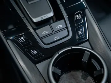 PORSCHE 911 Carrera GTS T-Hybrid Cabriolet TECHART LIFT