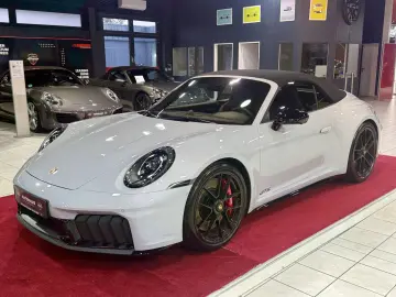 PORSCHE 911 Carrera GTS Cabriolet PDLS  Sport-Chrono