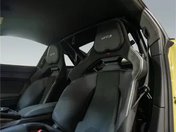 PORSCHE 911 GT3 BOSE Lift-VA Clubsportaket Sport Chrono