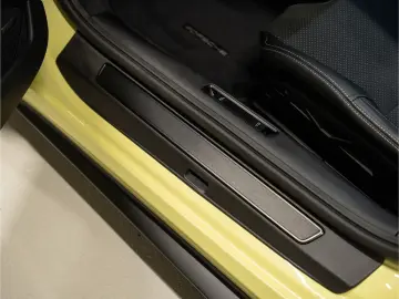 PORSCHE 911 GT3 BOSE Lift-VA Clubsportaket Sport Chrono