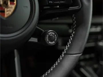 PORSCHE 911 GT3 BOSE Lift-VA Clubsportaket Sport Chrono