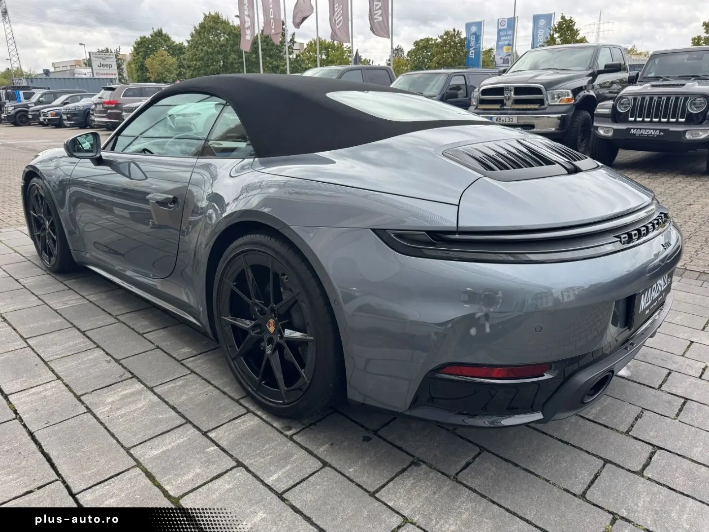 PORSCHE 911 992.2 Carrera Cabriolet Sportpaket 360 Kamer