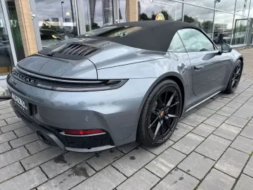 PORSCHE 911 992.2 Carrera Cabriolet Sportpaket 360 Kamer