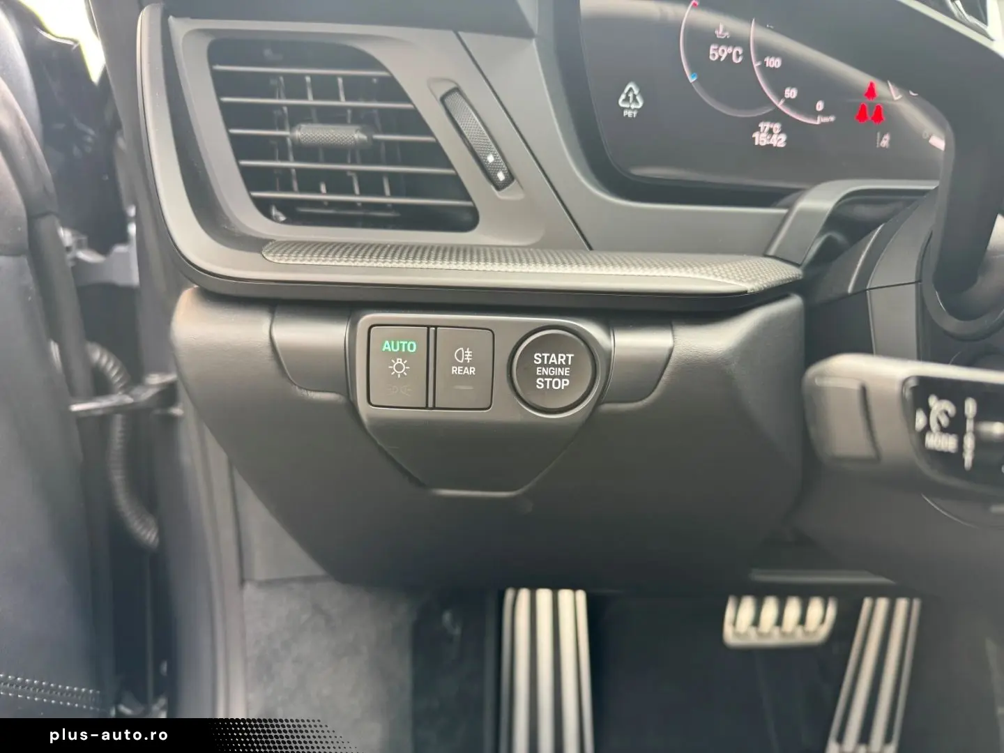 PORSCHE 911 992.2 Carrera Cabriolet Sportpaket 360 Kamer