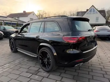 Mercedes-Benz GLS 450 4MATIC -MY 2026-AMG Line