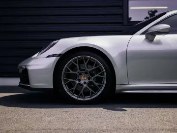 PORSCHE 911 911 Carrera