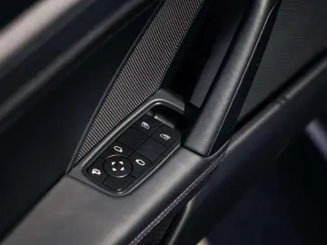 PORSCHE 911 911 Carrera