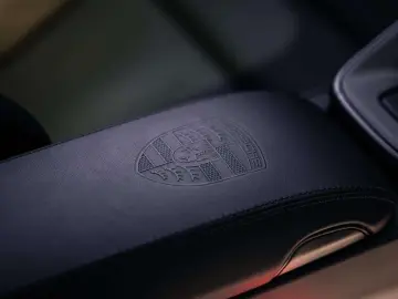 PORSCHE 911 911 Carrera