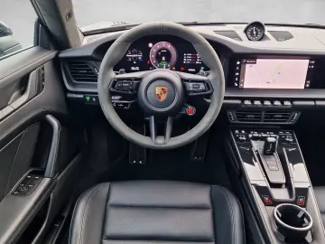 PORSCHE 911 GTS T-Hybrid Facelift Bose Surround View 4WS