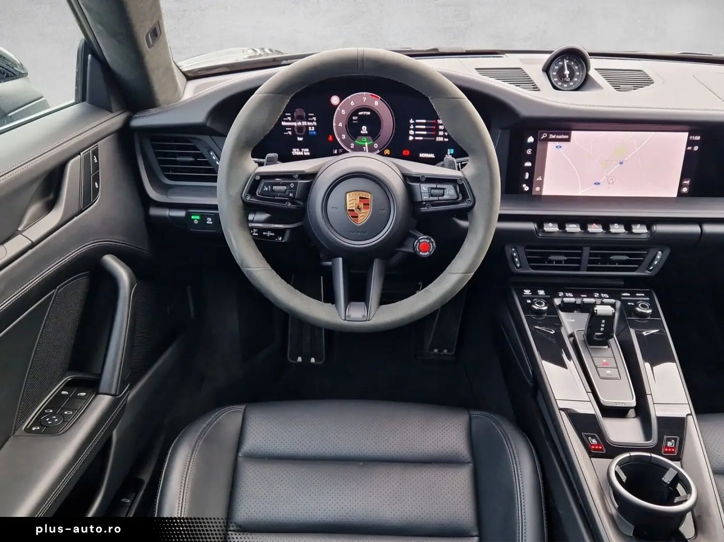 PORSCHE 911 GTS T-Hybrid Facelift Bose Surround View 4WS