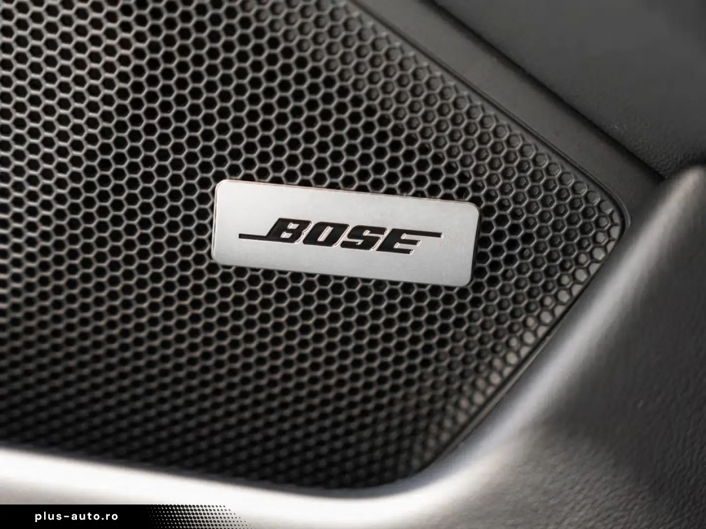 PORSCHE 911 GTS T-Hybrid Facelift Bose Surround View 4WS