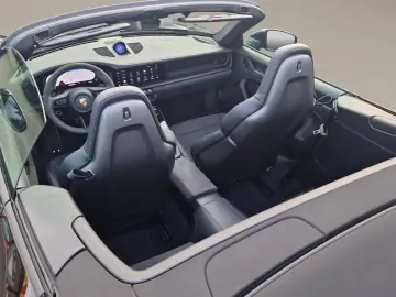 PORSCHE 911 992.2 GTS Hybrid Cabrio 360  Bose HA-Lenkung