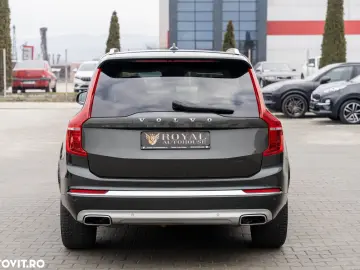 Volvo XC 90 B5 MHEV AWD 7 locuri Inscription