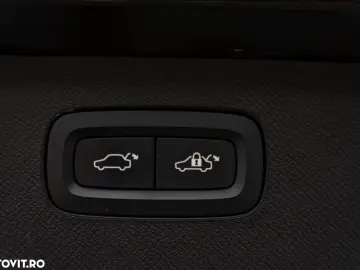 Volvo XC 90 B5 MHEV AWD 7 locuri Inscription