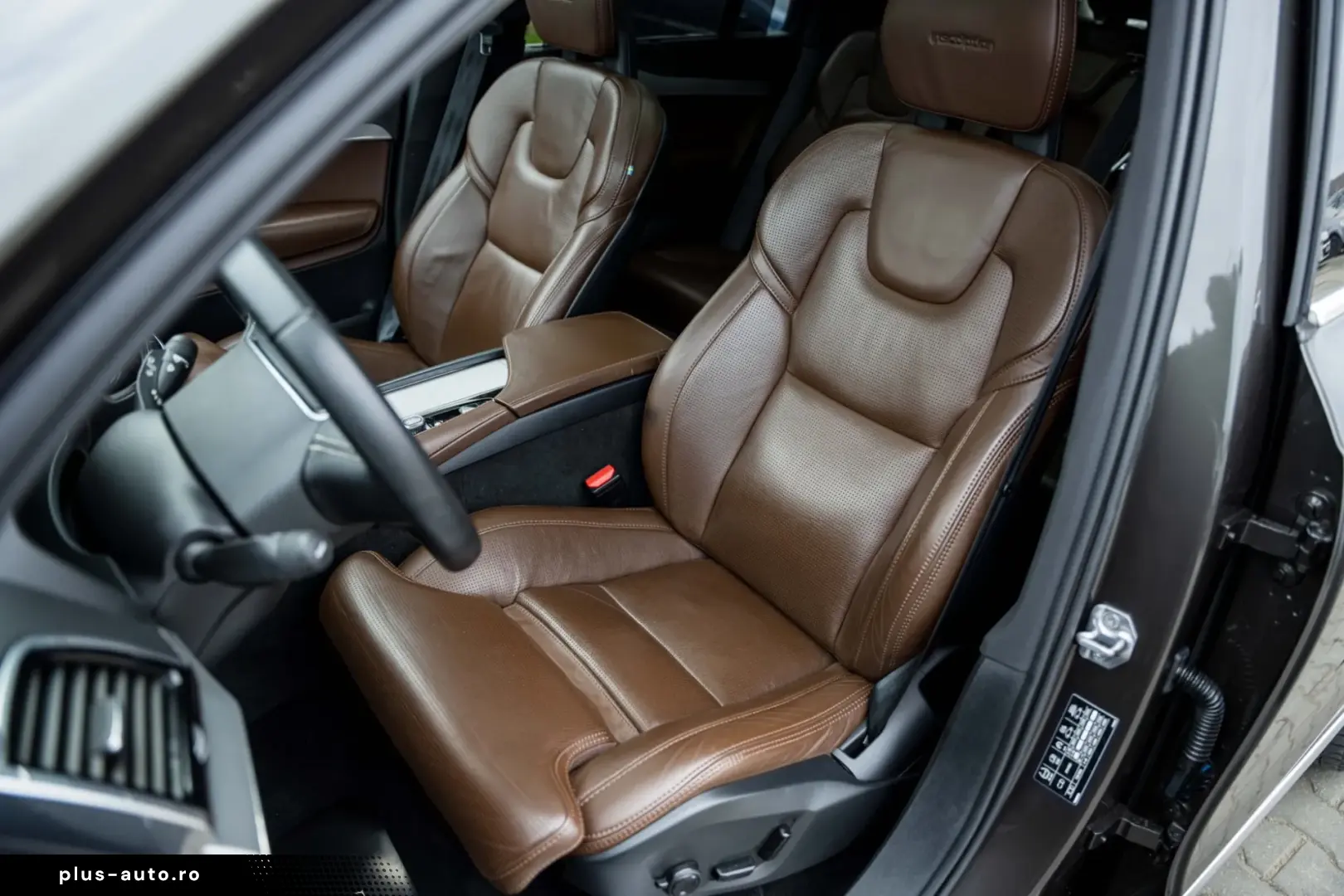 Volvo XC 90 B5 MHEV AWD 7 locuri Inscription