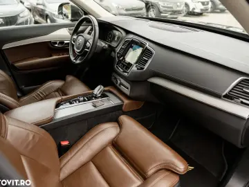 Volvo XC 90 B5 MHEV AWD 7 locuri Inscription