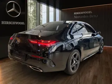 MERCEDES-BENZ CLA 220 d EDI AMG-Line Night AHK DISTR 360-K