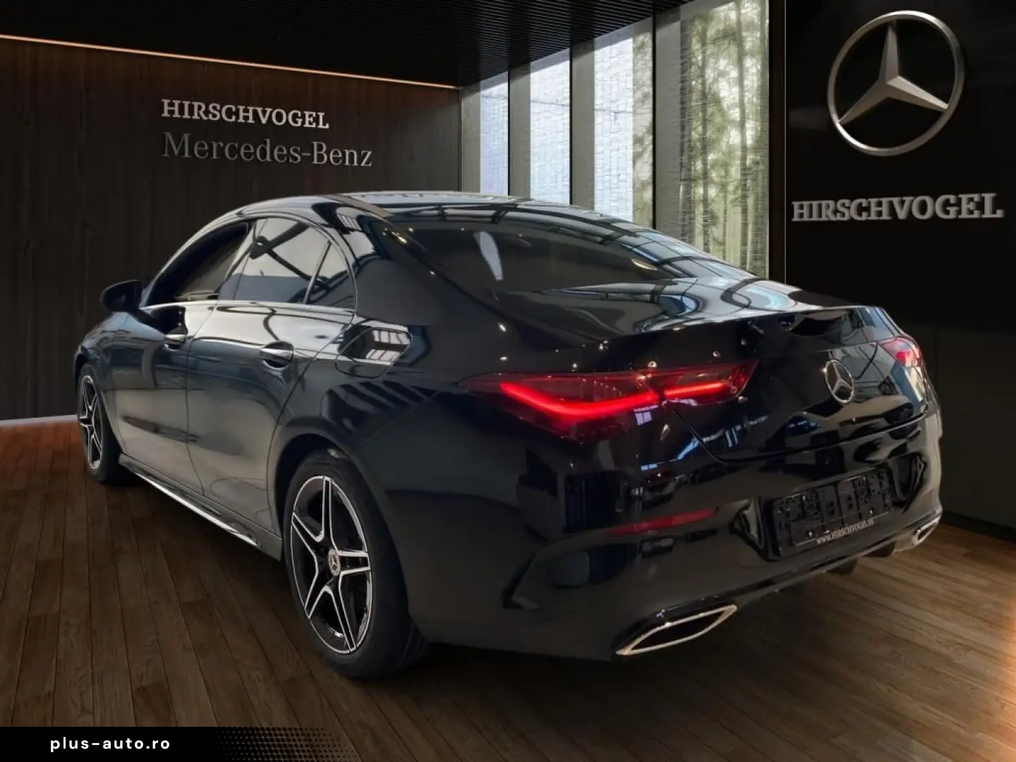 MERCEDES-BENZ CLA 220 d EDI AMG-Line Night AHK DISTR 360-K
