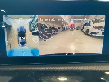 MERCEDES-BENZ CLA 220 d EDI AMG-Line Night AHK DISTR 360-K