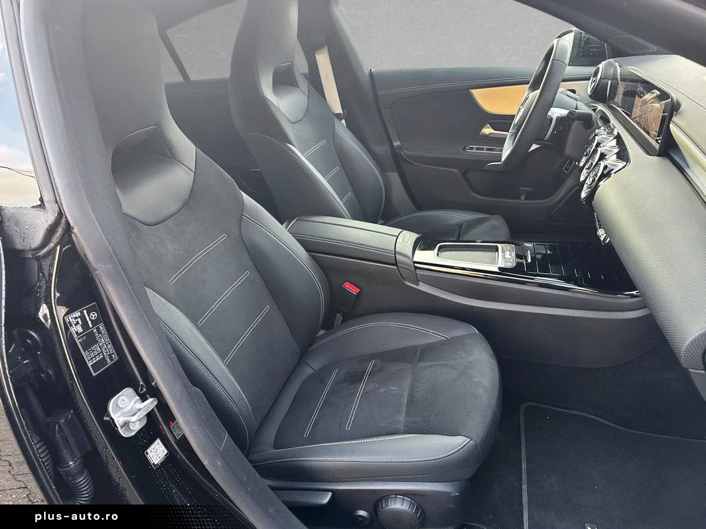 MERCEDES-BENZ CLA 200 d Coupe AMG Night Adv Distr..Multib