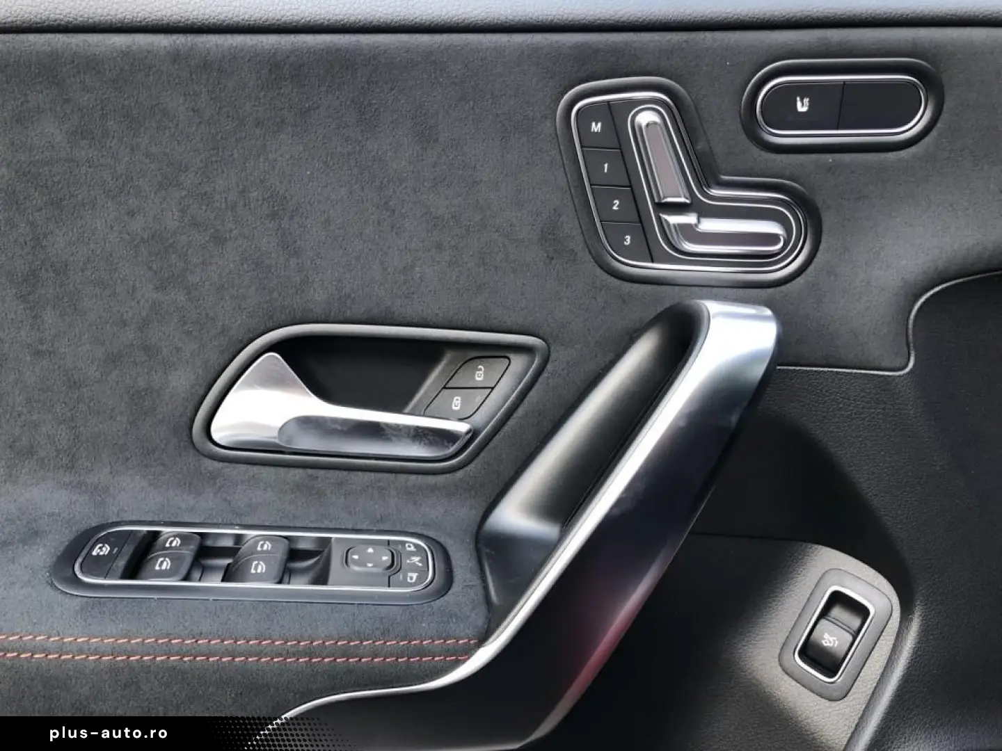 MERCEDES-BENZ CLA 220 d Coupe AMG ILS MBUX MBeam Night Pano