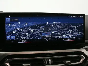 BMW 330e LED Widescreen HiFi Kamera HuD Sportsitze