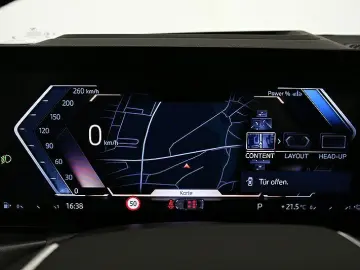 BMW 330e LED Widescreen HiFi Kamera HuD Sportsitze