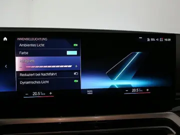 BMW 330e LED Widescreen HiFi Kamera HuD Sportsitze