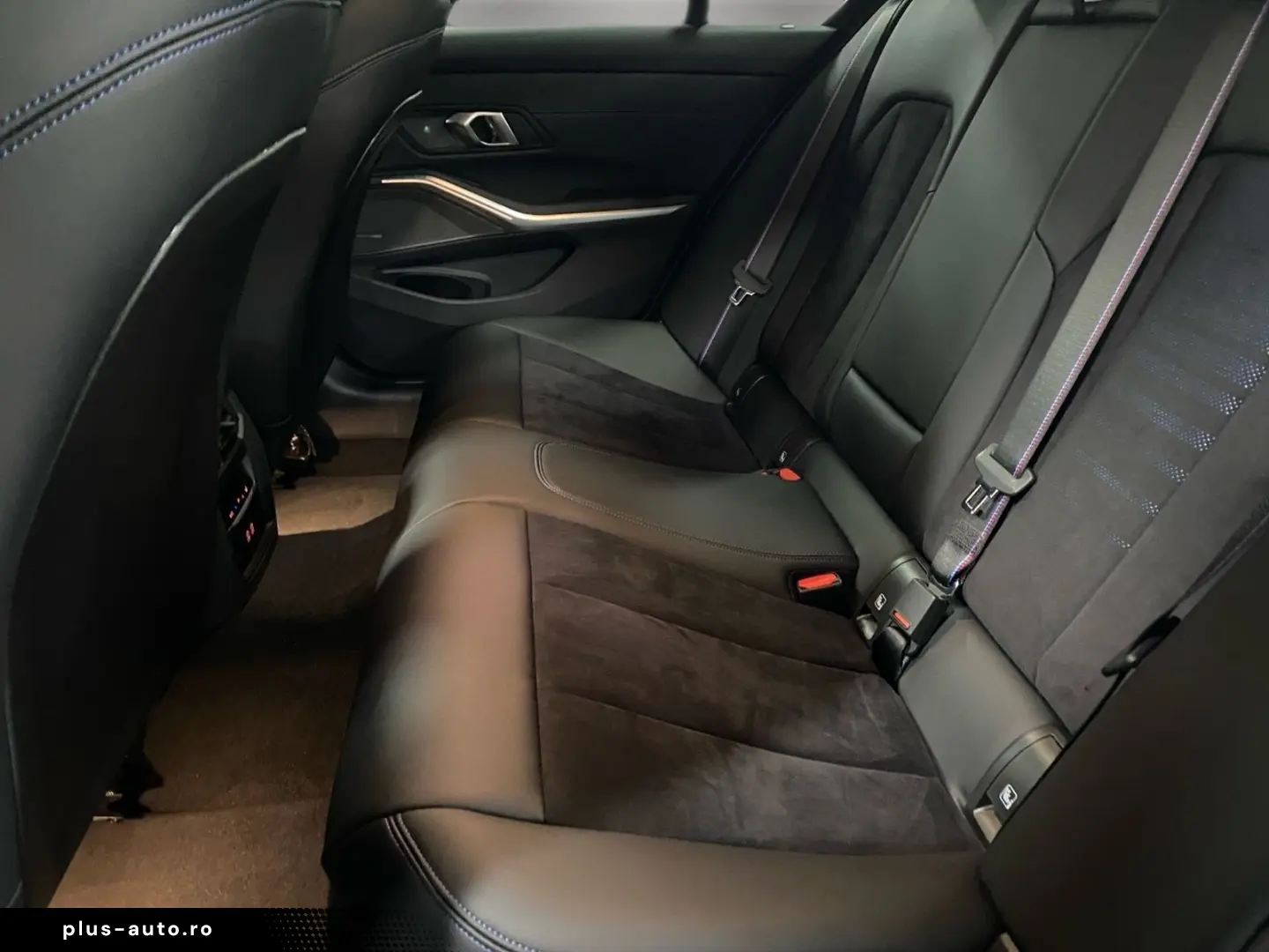 BMW 330i xDrive M Sport Navi Harman K Kamera LED