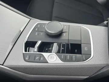 BMW 330e HUD LivePr. Leas ab 318 - brutto 0 -Anz