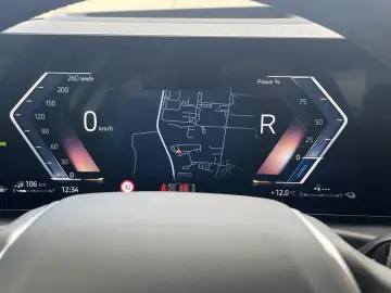 BMW 330e HUD LivePr. Leas ab 318 - brutto 0 -Anz