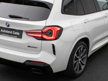 BMW X3 M40i Panorama Kamera HUD DAB HiFi LED 20Zoll
