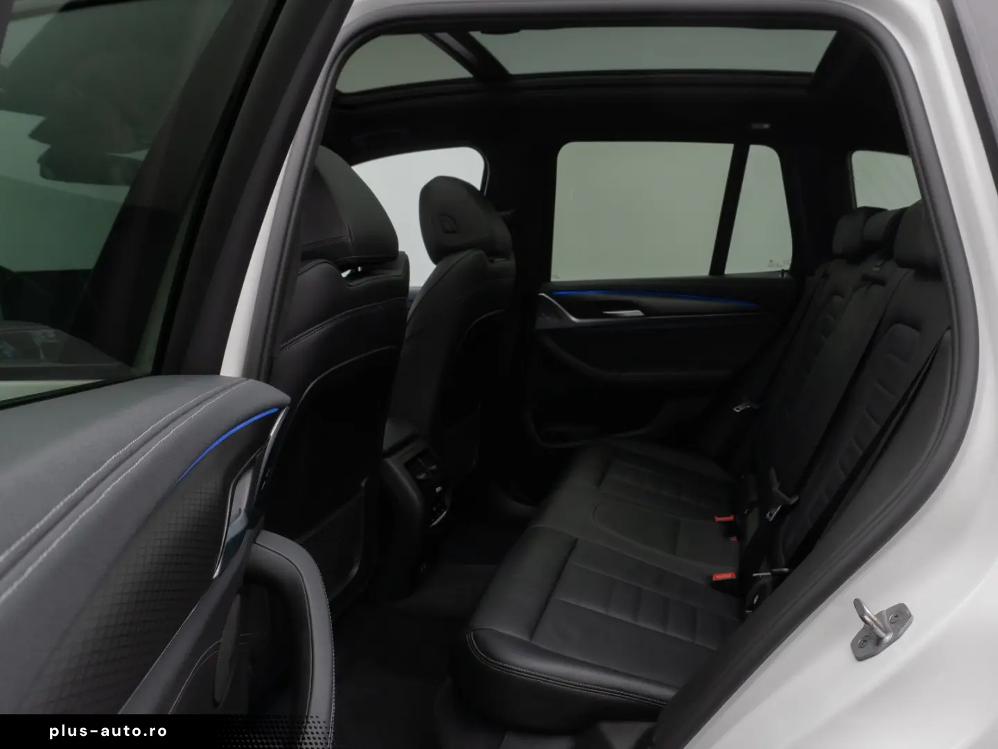 BMW X3 M40i Panorama Kamera HUD DAB HiFi LED 20Zoll