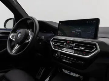 BMW X3 M40i Panorama Kamera HUD DAB HiFi LED 20Zoll