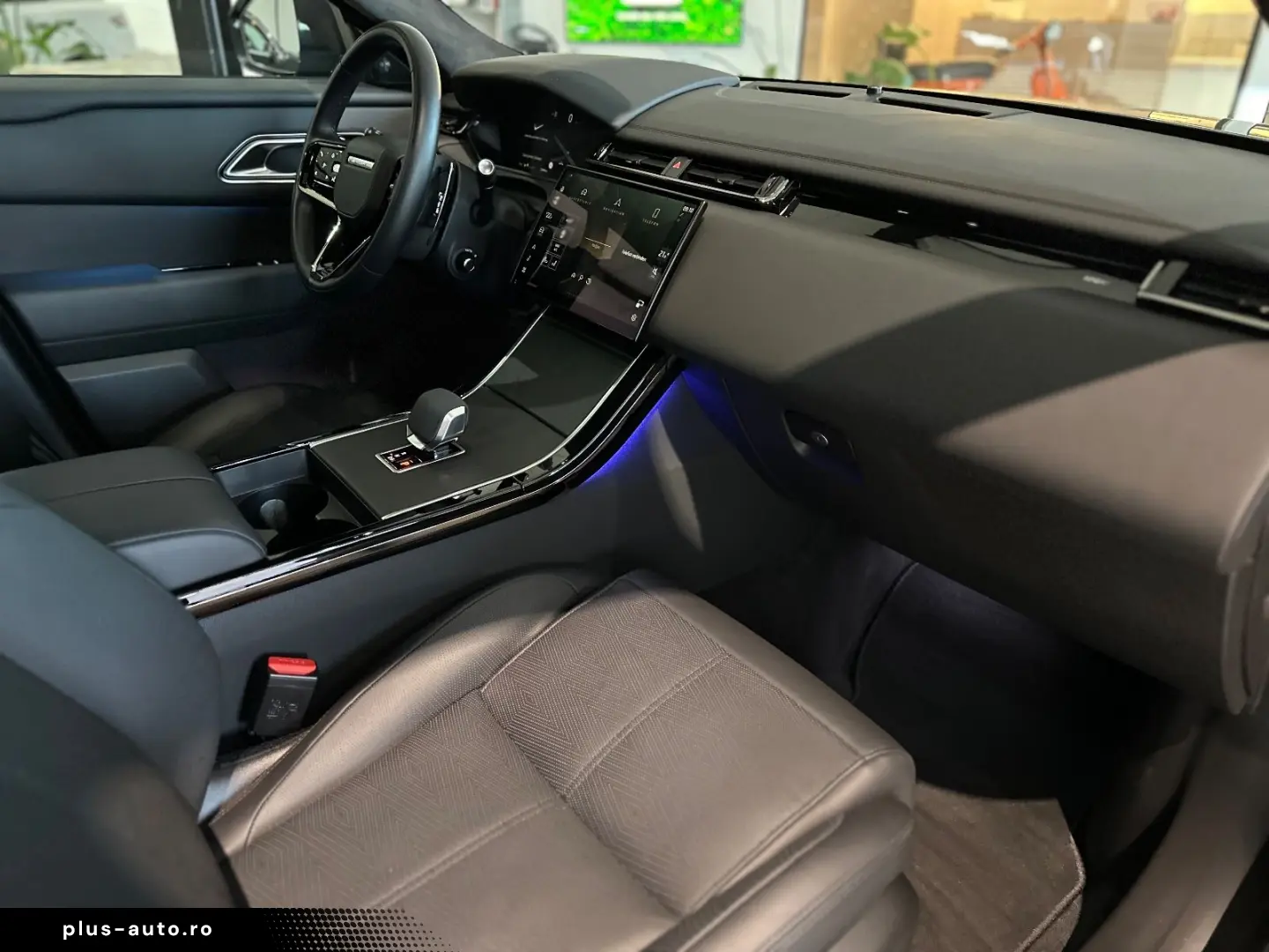 LAND ROVER Range Rover Velar Autobiography  Pano Massage