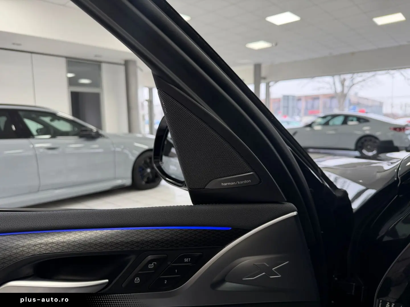 BMW X3 M40d LASER PANO HUD H-K KEYL MEMO ALARM 360