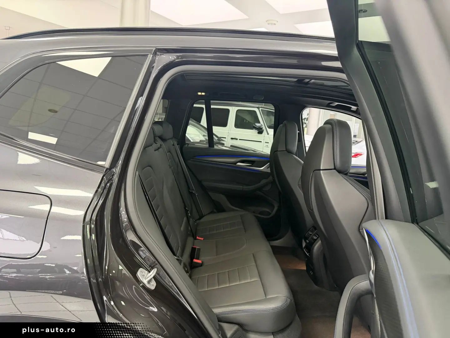 BMW X3 M40d LASER PANO HUD H-K KEYL MEMO ALARM 360