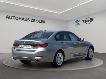 BMW 330e Limousine UPE 70.530 --