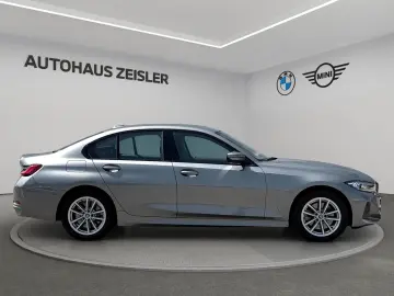 BMW 330e Limousine UPE 70.530 --