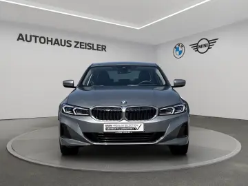 BMW 330e Limousine UPE 70.530 --