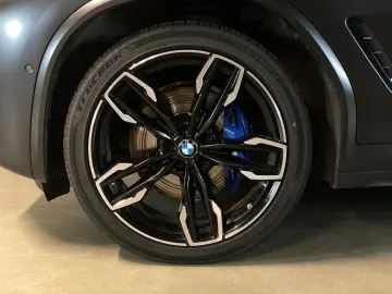 BMW X3 M40d Mild-Hybrid xDrive   Head-Up Display