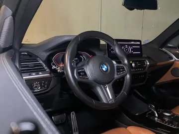 BMW X3 M40d Mild-Hybrid xDrive   Head-Up Display