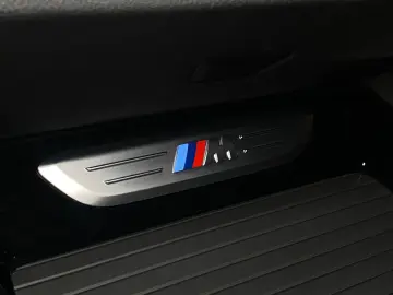 BMW X3 M40d Mild-Hybrid xDrive   Head-Up Display