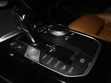 BMW X3 M40d Mild-Hybrid xDrive   Head-Up Display