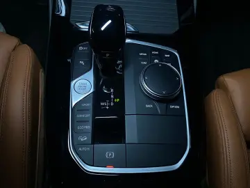 BMW X3 M40d Mild-Hybrid xDrive   Head-Up Display