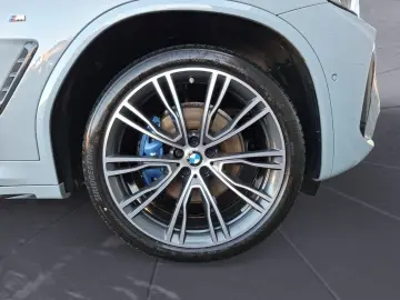 BMW X3 M40i AT Navi Bluetooth PDC Kurvenlicht