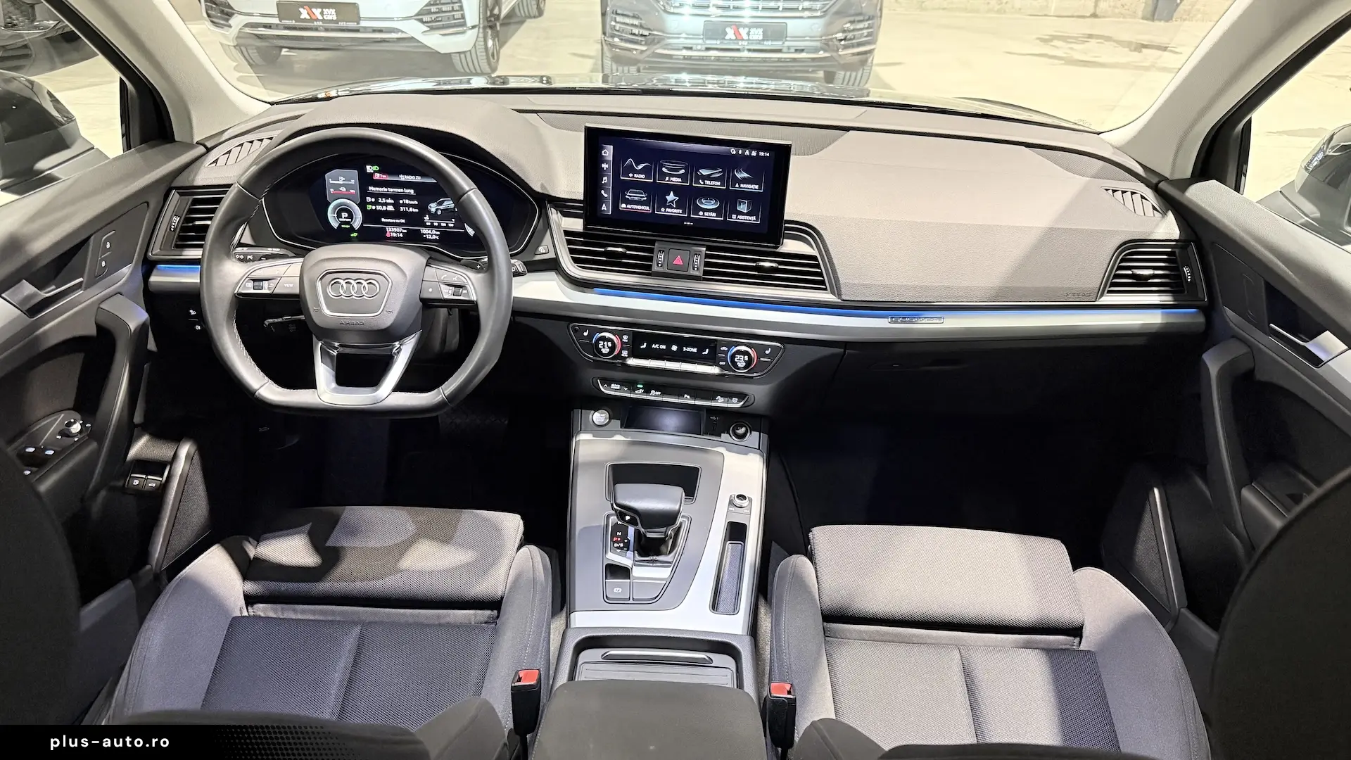 Audi Q5 50 TFSIe Quattro Lumini Ambientale Cockpit